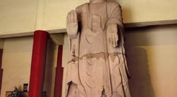 丈八佛石造像