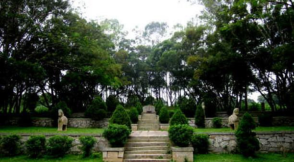 陈元光墓