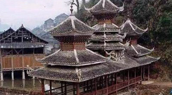 地坪风雨楼