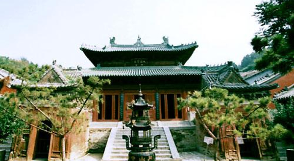 李嶷墓碑