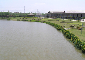 国际水岸休闲农庄