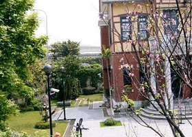 艺术家联谊中心