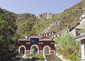 金牛洞旅游度假村