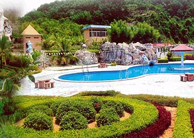 九乐宫温泉度假山庄