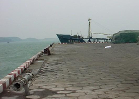 胡志明海上栈道