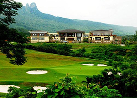 南燕湾高尔夫球会