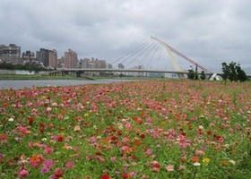 龙门河滨生态公园