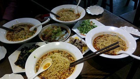 2015筷子面重庆江湖菜(慈云寺店)_旅游攻略_门