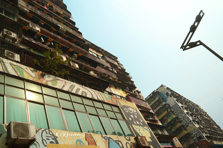 2015这条街很多家都在卖画具。很值得参观参