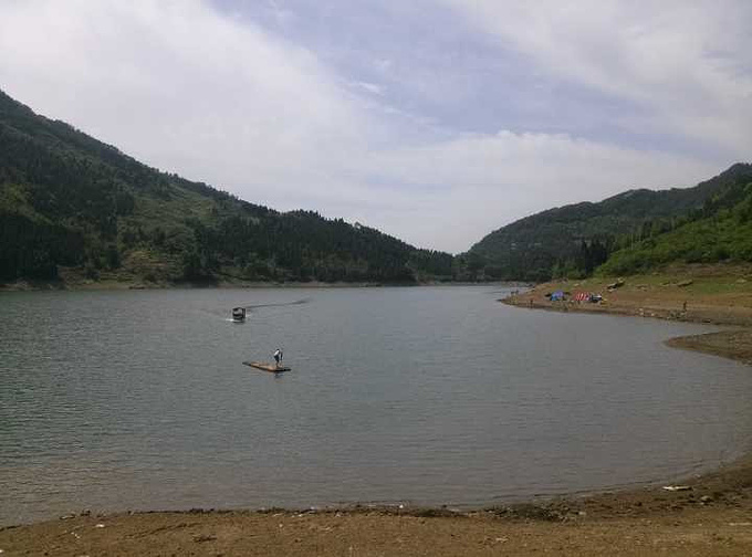 五一胜天湖露营