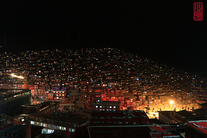 2015而喇荣宾馆是唯一一个可以男女混住的地