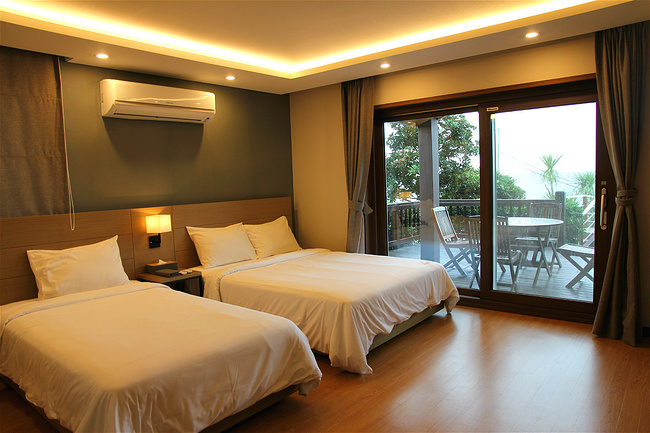 与闺蜜蜜月の放松之旅 济州四天三晚天气晴_济