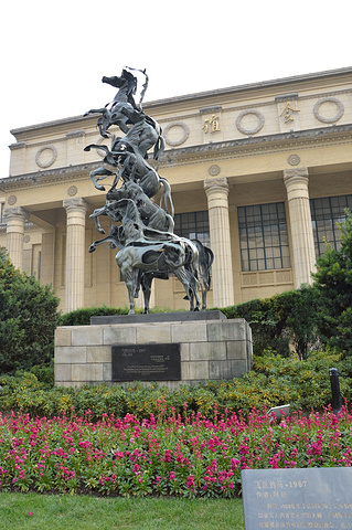 2016最近展览中心在搞印象派大师画展,有兴趣