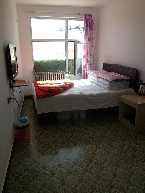 住隔音差的宾馆什么感觉?