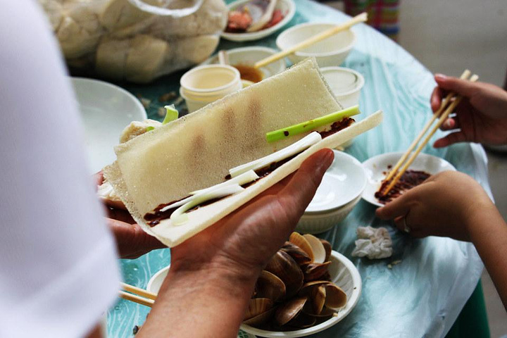 来个煎饼卷大葱吧