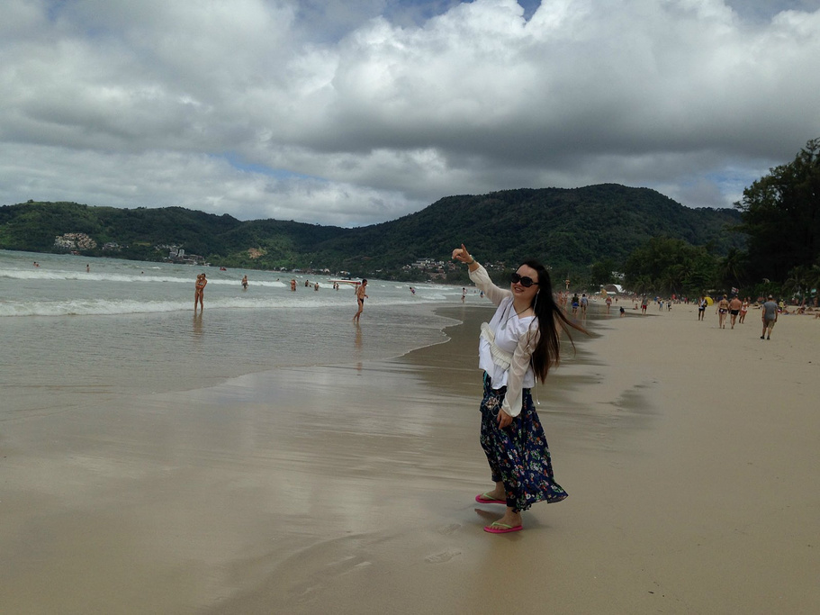 《日落 人约黄昏后》 人家外国人穿着比基尼就