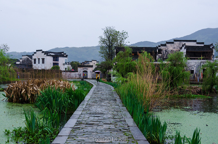 2015呈坎位于黄山市徽州区,距离黄山市区屯溪