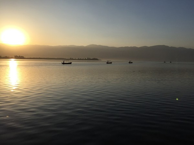 2015DAY1-成都到西昌一顿超大份的各种._泸沽