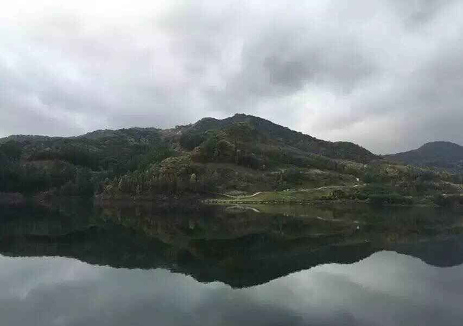 十一攻略旅游之醉美红黄蓝-丹东沟_天桥旅行攻奉化县旅游亲子图片
