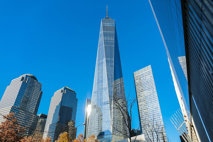 world trade center)是911事件后重建的建筑之一_纽约世贸大厦