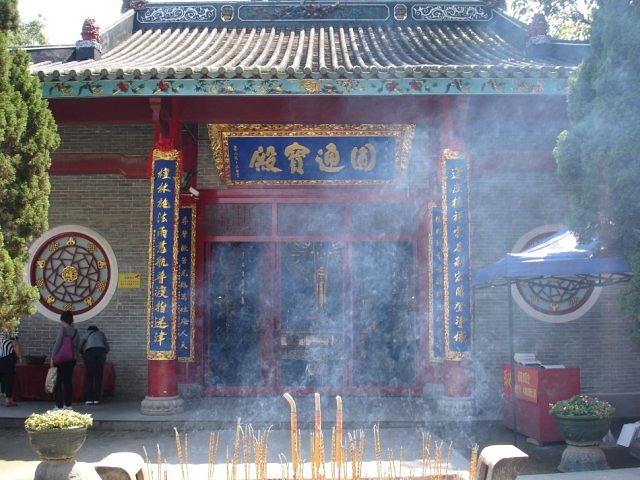 国恩寺也是六祖示寂的圣地,与六祖祝发道场广州光孝寺,弘法道场南华寺