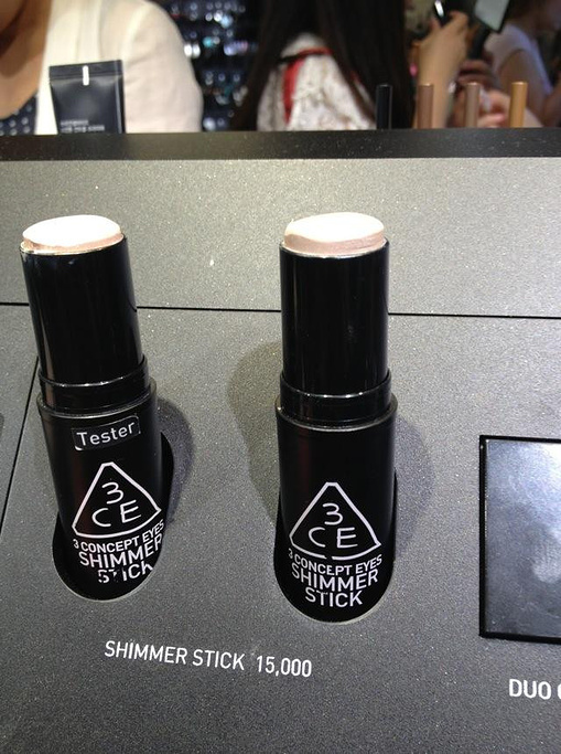 2014韩国人真的是非常有礼貌_乐天百货店评论