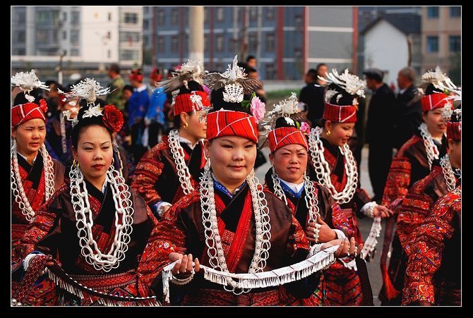 一场盛大的狂欢——台江姊妹节图片