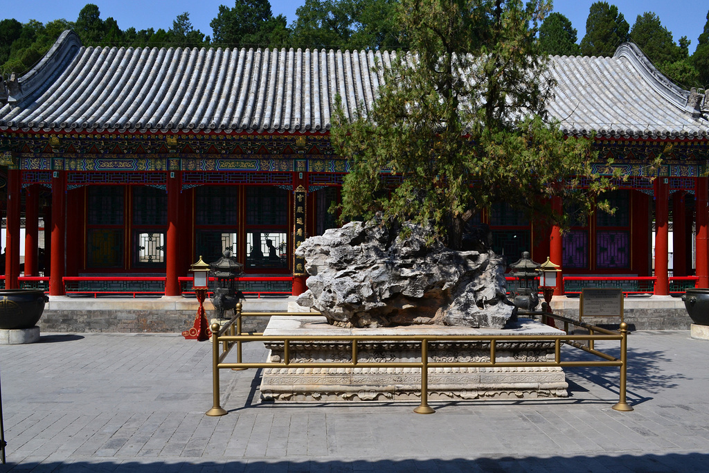 2015今儿是颐和园~地铁坐到北宫门站下来,走