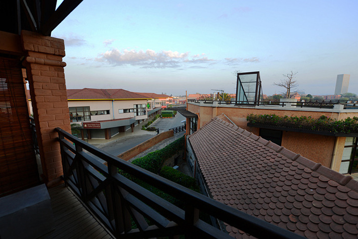 2015我们在马达加斯加首都塔那那里佛住了三