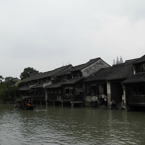 2015老板娘很热情,到车站接了我们_嘉兴评论