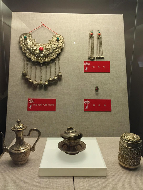 所有陶瓷展品图片_展品_苹果展品音乐