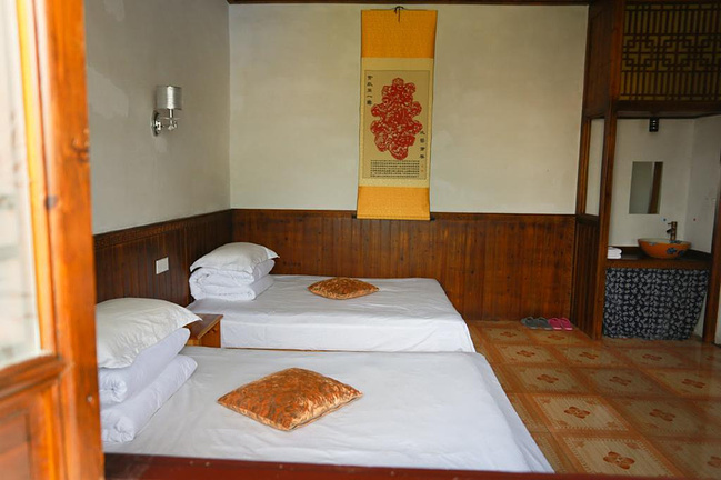 安徽宏村:行走在画里的乡村_黄山旅游攻略