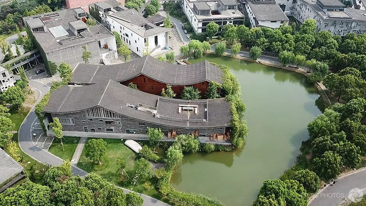 中国艺术设计留影美院略作用完午餐朝圣建筑设计招聘包头图片