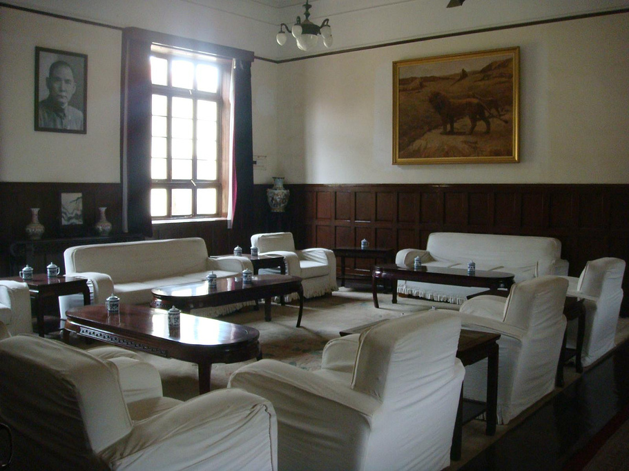 2014景点门票是张明信片,景点内配有邮寄点,直