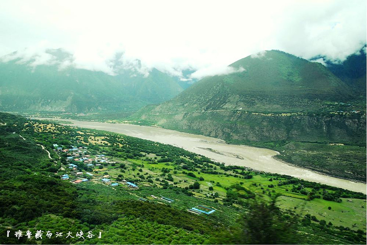 2016早晨从八一镇出发,沿机场路途经林芝米林