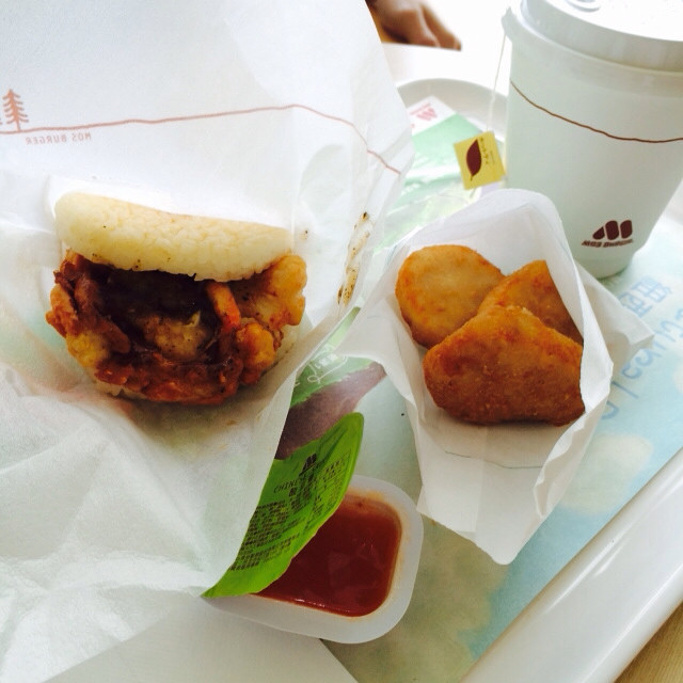 2015我们觉得特别不好意思_高铁台中站评论