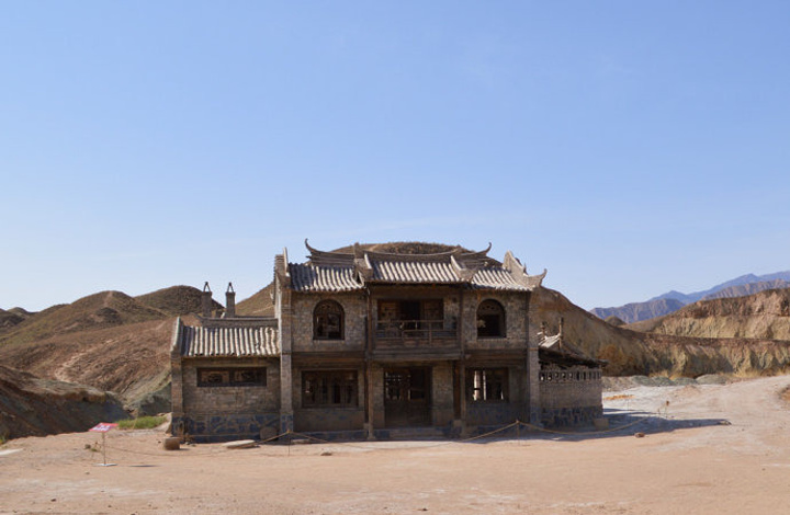 2015所以服务很规范, 态度很好_张掖丹霞国家