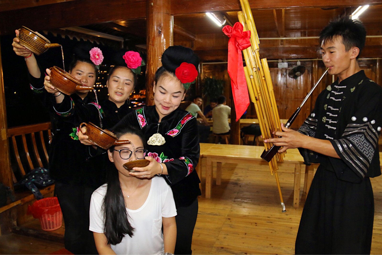 穿越千年梦回西江，我在千户苗寨等你