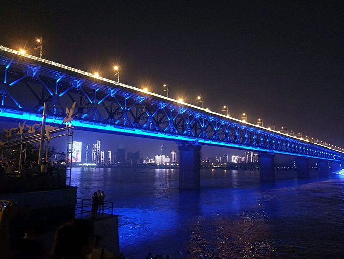 武汉——与粉红色的相遇