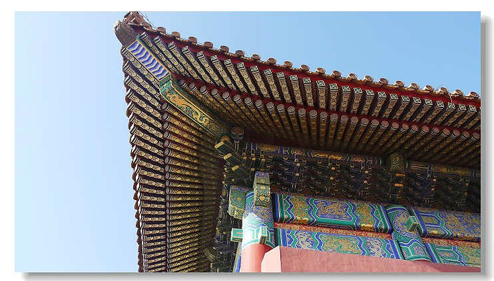 所以故宫门票是40元每人,走了很多的景点了,感