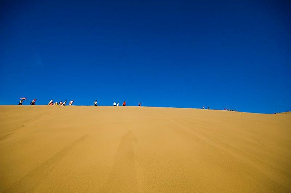 2015鸣沙山月牙泉门票80,还不能带咻二宝进去