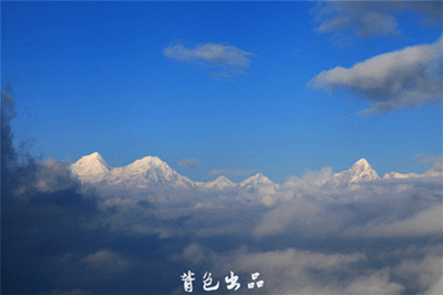 1 到了下午5点,天气骤变,云雾越来越厚,无缘牛背山日落  1  1 第二