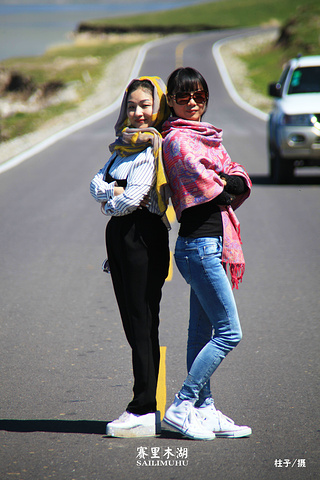 2015赛里木湖的美是无法用词语来形容的_赛里