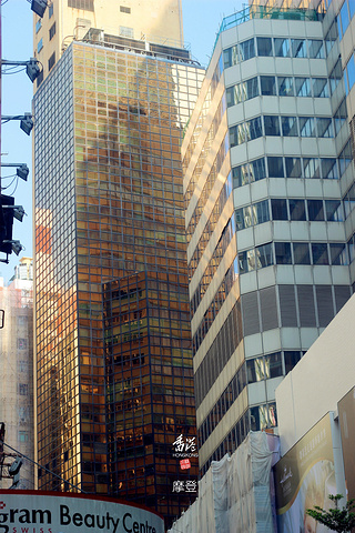 2015铜锣湾购物区亦是全世界租金最贵的地段