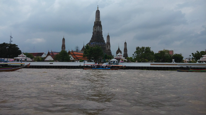 2015我们坐上快艇, 快艇速度很快_湄南河评论