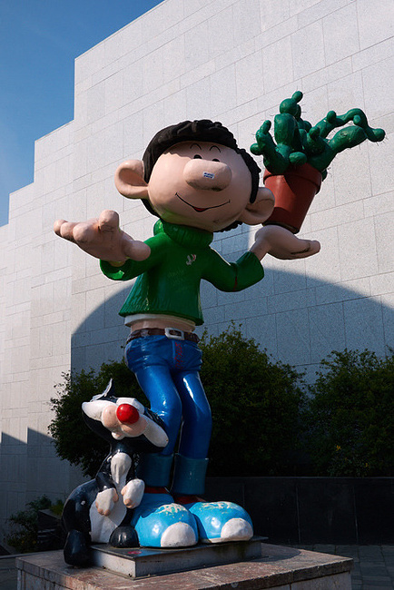 走进西欧三国-荷兰 比利时 卢森堡_布鲁塞尔旅