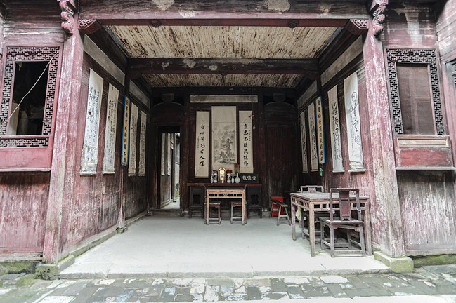安徽宏村:行走在画里的乡村_黄山旅游攻略