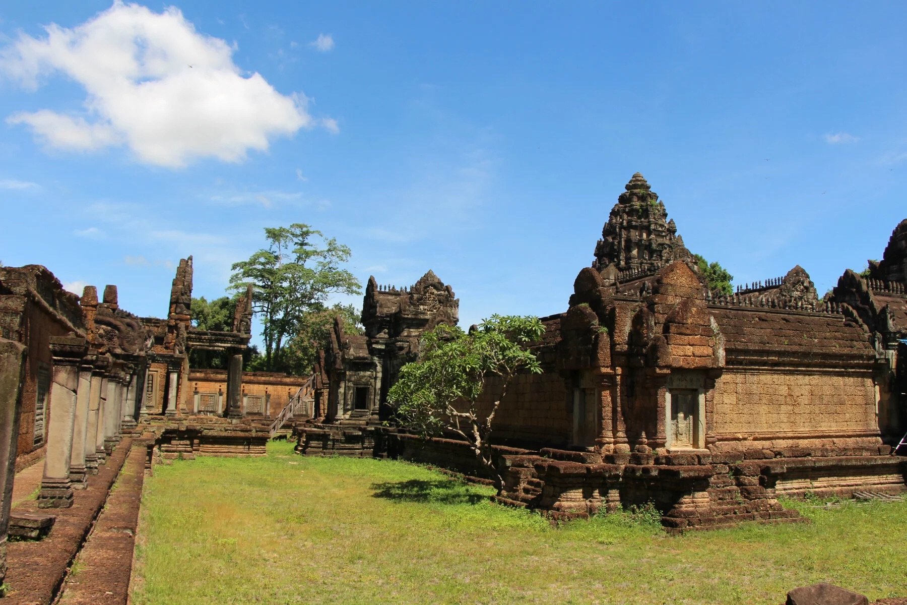 不会英语的春丽玩转地球----柬埔寨