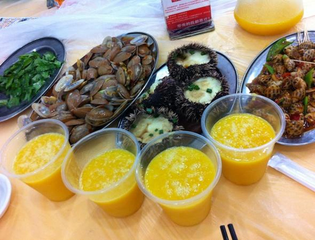 2015终于可以不用吃干巴巴的团餐,来顿海鲜开