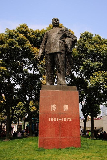 2015到上海的外地人,外滩和南京路是必去的地